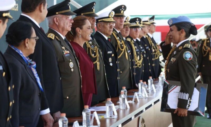 publicaciones/“Nuestras Fuerzas Armadas son garantía de que México decidirá con independencia”: Sheinbaum
