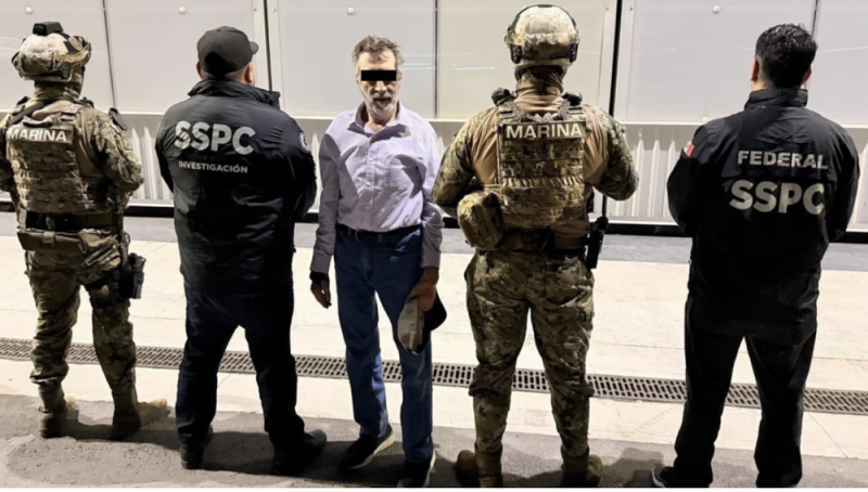 Cae “El Padrino” en Tijuana, líder de red internacional de tr4t4 que operaba desde un bar 