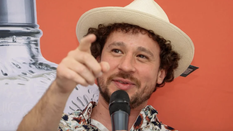 Luisito Comunica es aunado en redes tras ser acusado de no pagar utilidades a empleados