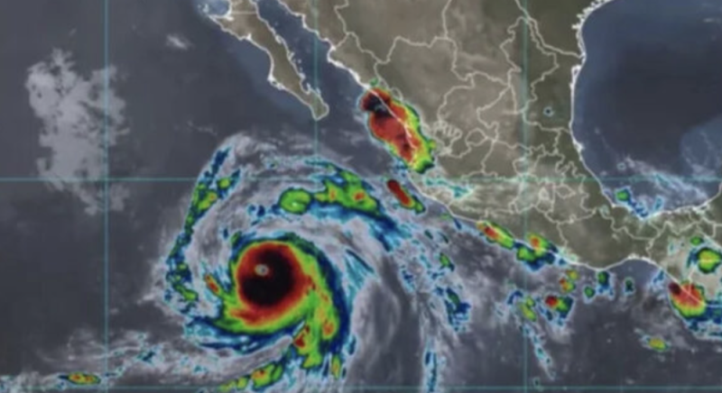 Huracán Genevieve ya es categoría 5: estos estados de México sentirán sus efectos
