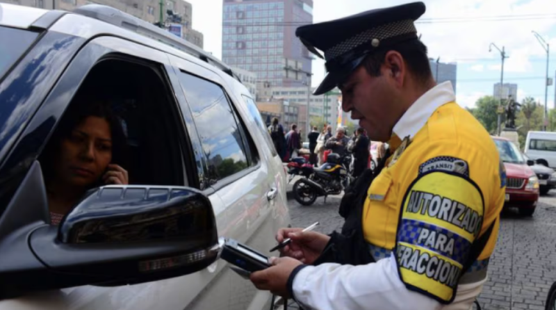 Multarán con más de 9 MIL PESOS  a automovilistas que no presenten este trámite OBLIGATORIO 