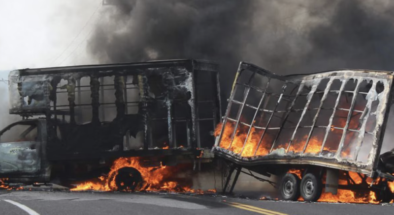 publicaciones/Amanece Michoacán entre quema de vehículos y bloqueos carreteros  ¿Qué fue lo que pasó?