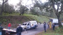 Incendian camioneta de valores con 10 mdp dentro de ella. 