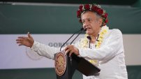 Ya no hay deuda por cancelación de aeropuerto, se ha liquidado todo: AMLO