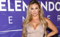 Aracely Arámbula realiza baile atrevido y sensual para festejar el “Día del Padre”.