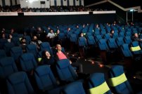 CINES y CENTROS COMERCIALES que REANUDEN actividades podrían ser CLAUSURADOS