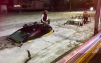 Histórica granizada en Guadalajara deja sepultados a los autos bajo el granizo. (VIDEO)