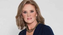 Le tunden a Erika Buenfil por presumir su feo juanete