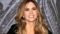 Lucero presume cuerpazo en la playa con 