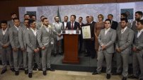 Diputados ofrecen reconocimiento a la banda El Recodo