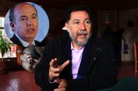 Trollea Noroña a Felipe Calderón con libro de Margarita Zavala