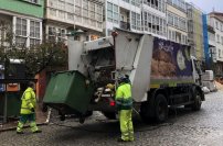 Niño celebra su cumpleaños disfrazado de recolector de basura en honor a su papá
