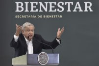 AMLO aumentará los días de vacaciones para trabajadores
