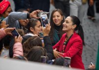 Sheinbaum brinda gran informe de gobierno y promete cuidar la “casa” de todos los capitalinos