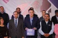 Panistas aseguran que AMLO busca reelección indefinida con Revocación de Mandato.