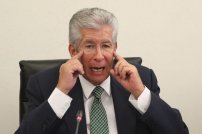 Unidad de Inteligencia Financiera investiga a Ruiz Esparza por corrupción. 