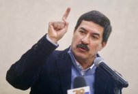 Javier Corral se deslinda de la inseguridad en su estado: 