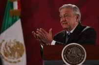 Se compromete AMLO a exhibir a responsables de escasez de medicamentos