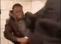 Sujetos dan brutal golpiza a mujer china que usaba cubrebocas en el Metro