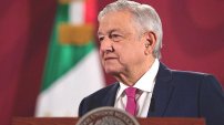AMLO promete apoyos para “rescatar” escuelas particulares