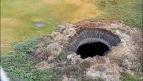 Encuentran una nueva “Puerta del Infierno” en Rusia; así se ve desde el cielo
