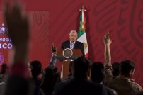 Anuncia AMLO que ‘mañanera’ sería por radio debido a contingencia