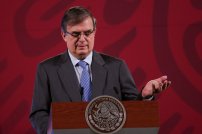 Ebrard agradece a Cofepris y a López-Gatell por aprobación de vacuna contra Covid-19